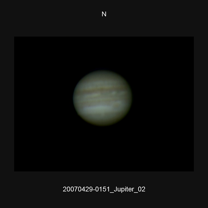 20070429_0151_Jupiter_02.JPG -   Newton d 309,5 / af 5730 (Barlow) Phillips 740K UV-IR-Cut filter 640x480 AVI-750 (15 frames/s) Giotto, A-PS-CS3  